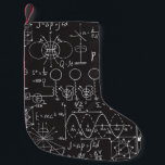 科学式：Chalkboard計算Patte スモールクリスマスストッキング<br><div class="desc">カルクボード上の物理的な式、グラフィックおよび科学的計算。ヴィンテージハンドドローイラストレーション研究室シームレスなパターンクラックボード上のイラストのラボをテーマにしたパターンで芸術と科学を融合させる。科学，実験室，物理学，方程式，スケッチ，チョーク，数学，記号，装飾的，科学，コード，パターン，黒板，背景，イラストレーション，装飾，教育，緑，線，シームレス</div>