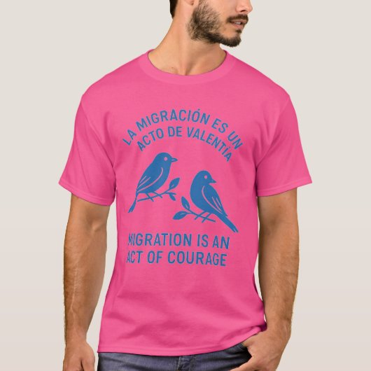 移住とは勇気の証。非合法など存在しない Tシャツ (正面)
