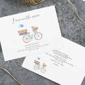 移動上の新しい住所の水の色の自転車の移動 案内状