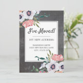 移動中のお知らせChalkboardピンクホワイトフローラ 招待状 (スタンド正面)