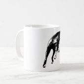 移動時 – インクの中間ストライド回転 コーヒーマグカップ (正面左)