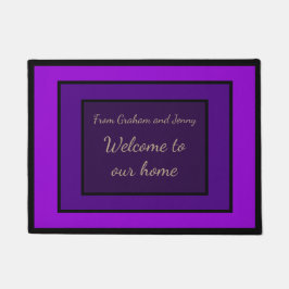 移動現在の紫のパーソナライズされた歓迎フォーマット ドアマット