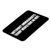 移民がなければ、トランプは妻を持たないだろう – - .p マグネット (左側)