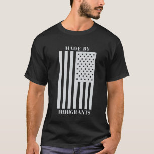 移民の旗シャツで作られた Tシャツ