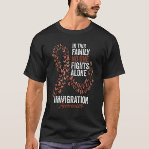 移民認識度月蝶ブラウンリブ Tシャツ