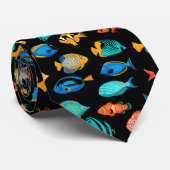 種々のカラフル熱帯魚パターン ネクタイ (ロール)