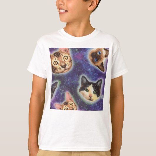 種々の種類とパターンを持つ猫顔 Tシャツ (正面)