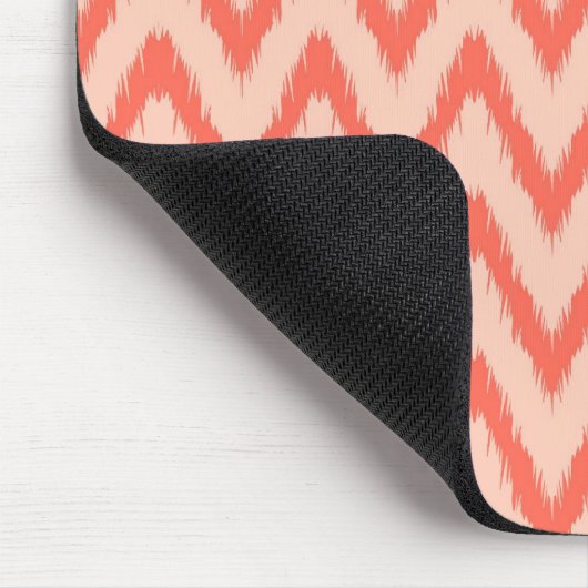 種族のアズテック派のシェブロンのジグザグ形のストライブ柄の上品パターン マウスパッド (コーナー)