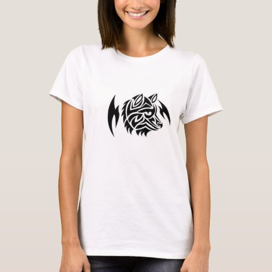種族のオオカミが付いているレディースTシャツ Tシャツ (正面)