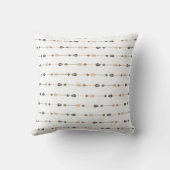 種族のシカおよび矢のクッション クッション (裏面)