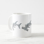 種族のシュモクザメの覆いのマグ コーヒーマグカップ (正面左)