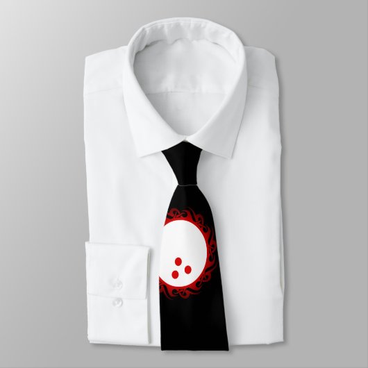 種族のボーリング ネクタイ (タイ)
