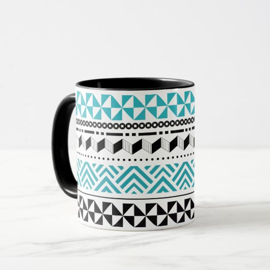 種族の幾何学的な黒および水のモダンのアズテック人 マグカップ (正面左)