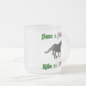 種馬の乗車をイタリア語によって曇らされるマグ救って下さい フロストグラスマグカップ (正面右)