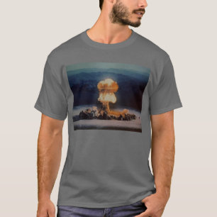 稲妻と青い原爆の送風 Tシャツ