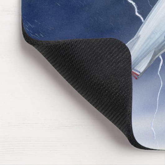 稲妻によって打たれる飛行船のイラストレーション マウスパッド (コーナー)