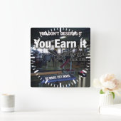 稼ぐ – トレーニング やる気を起こさせる スクエア壁時計 (ホーム)