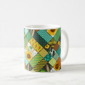 穀類、ひまわり付きの継ぎはぎ模様 コーヒーマグカップ (正面右)
