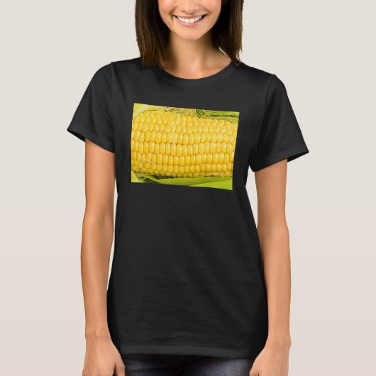 穂軸に絹糸と葉のあるトウモロコシ Tシャツ (正面)