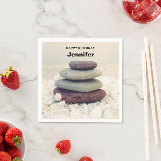 積み上げストーンメディタティックケアン誕生日 スタンダードカクテルナプキン (インサイチュ)