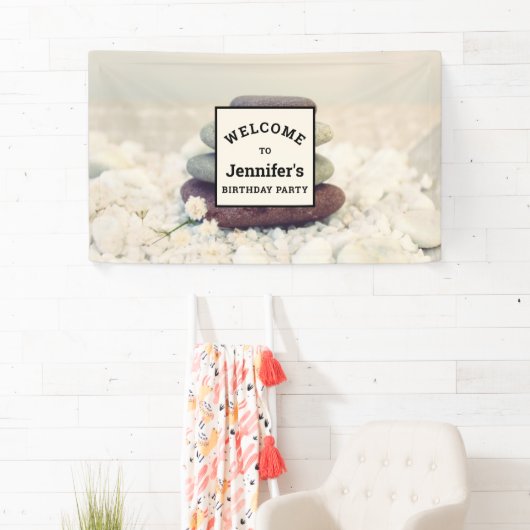 積み上げストーンメディタティックケアン誕生日 横断幕 (インサイチュ)