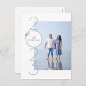 積み上げ日付新しい年はがき(縦) シーズンポストカード (正面/裏面)