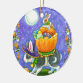 積み重ねられたハロウィーンバンニー、キャンディーコーンカラフル、 セラミックオーナメント (左)