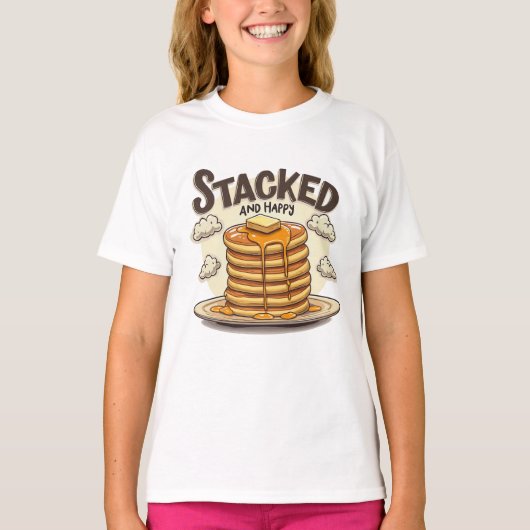 積み重ねられた幸せなパンケーキのシロップ喜び Tシャツ (正面)