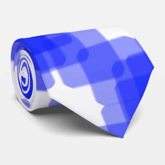 積層されたトゥルーブルーのスクエアが白地にパターン ネクタイ (ロール)