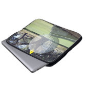 積層組成物におけるパター上のゴルフボール ラップトップスリーブ (正面下部)