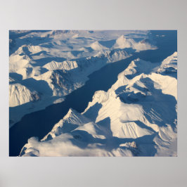 積雪山の空中眺め河川敷 ポスター
