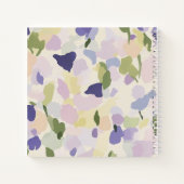 穏やかで優しい紫色の甘いエンドウの四角いノート ノートブック (裏面)