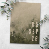 穏やかなエレガント緑の山の風景 セーブザデート