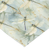 穏やかなトンボの水の色 – スタイル ロングテーブルランナー (コーナー)