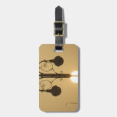 穏やかなビクトリアンヴィンテージ通りランプサンセットスカイ ラゲッジタグ (正面縦)