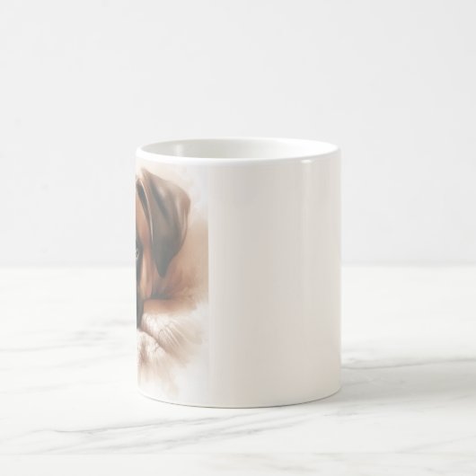 穏やかなポーズを取ったボクサー犬 コーヒーマグカップ (中央)