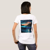 穏やかなリバースケープのミニマル Tシャツ (裏面フル)