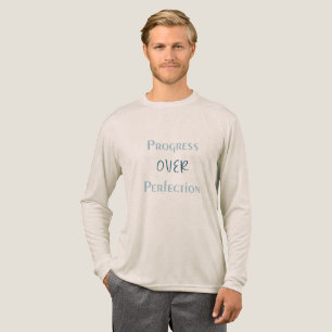 穏やかなレタリングデザインで日々のモメンタムを築く トライブレンドTシャツ