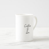 穏やかな仏像、コーヒー&禅彫刻 ボーンチャイナマグカップ (正面右)