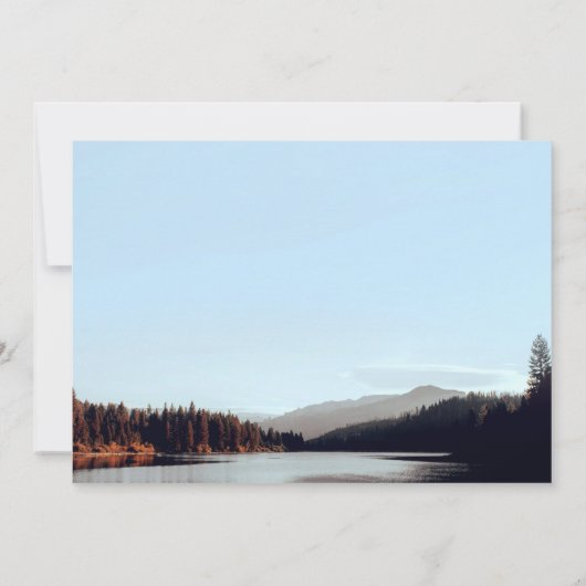 穏やかな山の湖の死の記念日を思い出す 招待状 (裏面)