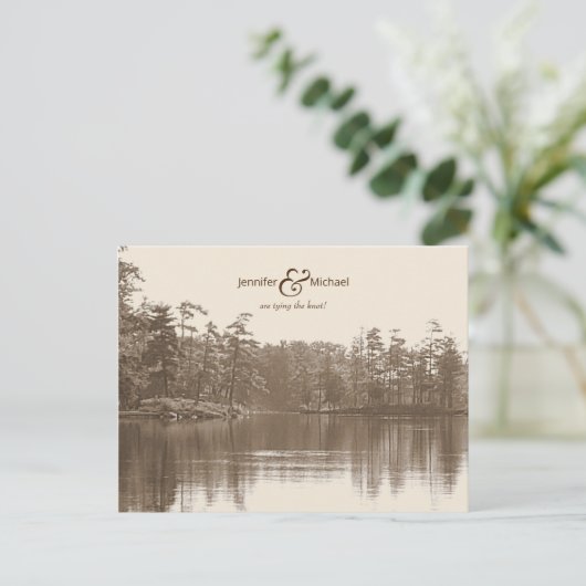 穏やかな山の湖の風景アンティーク写真 案内ポストカード (スタンド正面)