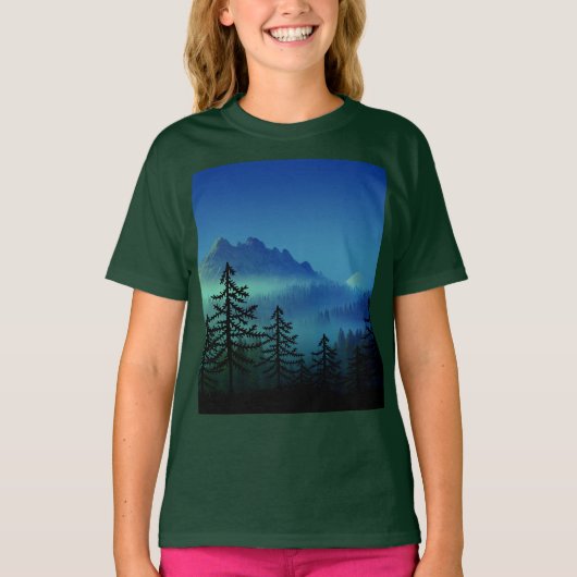 穏やかな山の真夜中の森Tシャツ Tシャツ (正面)