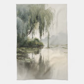穏やかな柳の木の反射自然アート(2) キッチンタオル (縦)