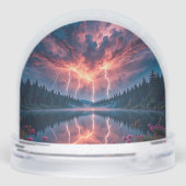 穏やかな森の湖の上の劇的な稲妻 (裏面)