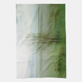 穏やかな水辺の風景 キッチンタオル (縦)