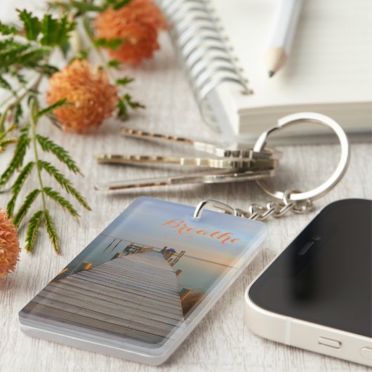 穏やかな水 キーホルダー (正面右)