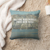 穏やかな海と美しい山 クッション (ブランケット)