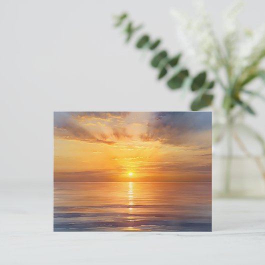 穏やかな海の上の水色の日の出 ポストカード (スタンド正面)