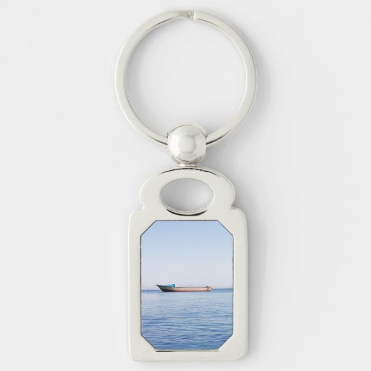 穏やかな海の船 キーホルダー (正面)