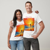 穏やかな海岸の歩く夕日の海鮮やかな芸術 Tシャツ (ユニセックス)